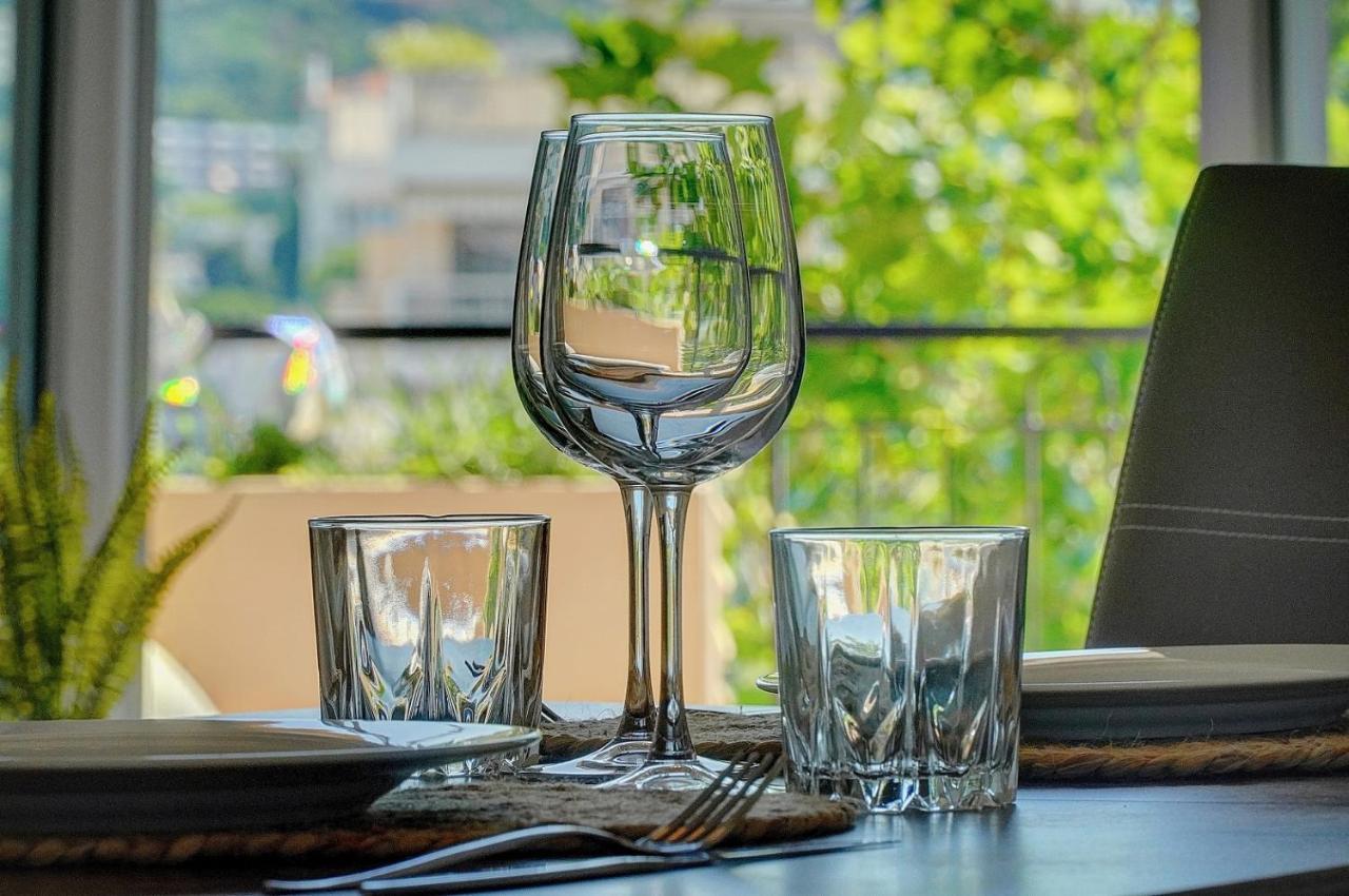 Elisa - Traversant - Terrasse - Verriere Cote D'Azur Cannes Buitenkant foto